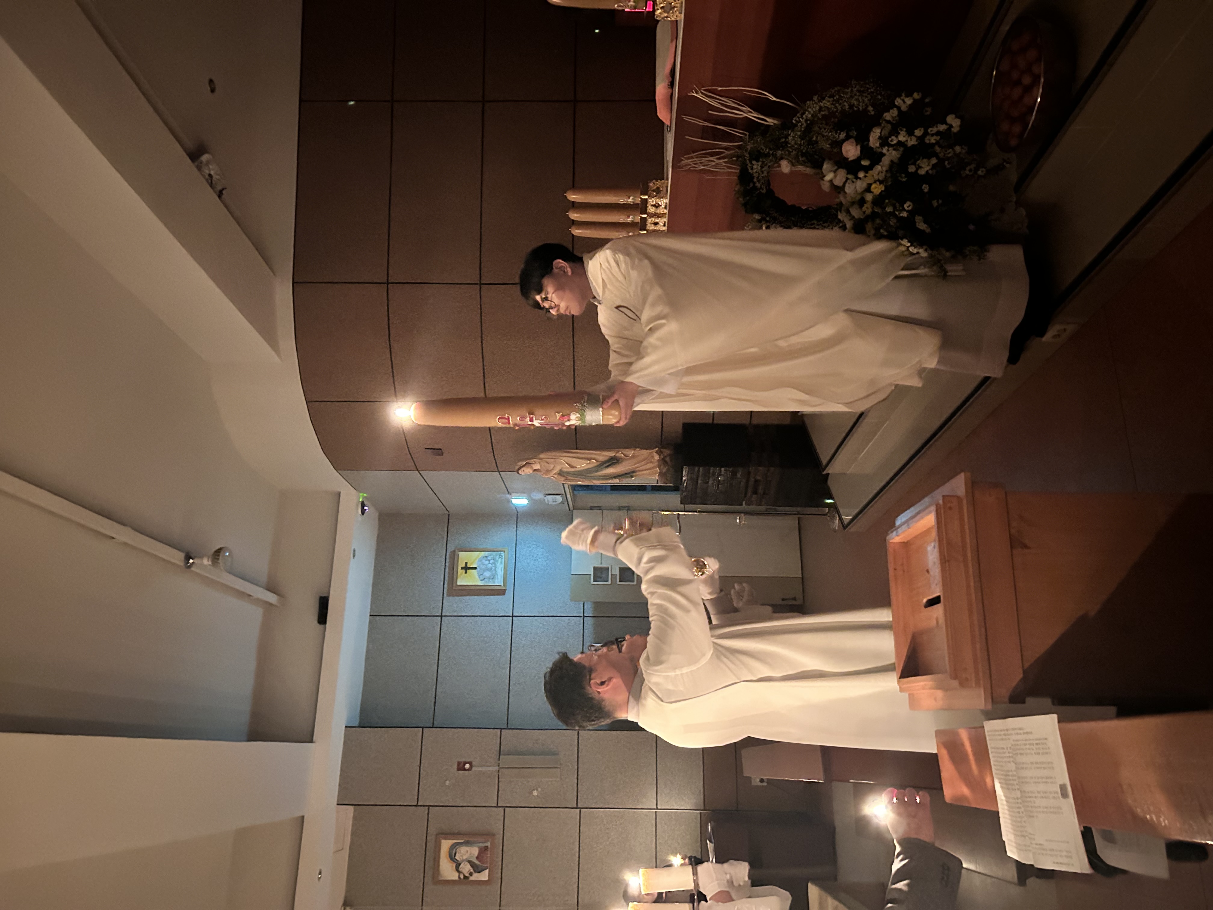 25.4.19.파스카 성야4.jpg