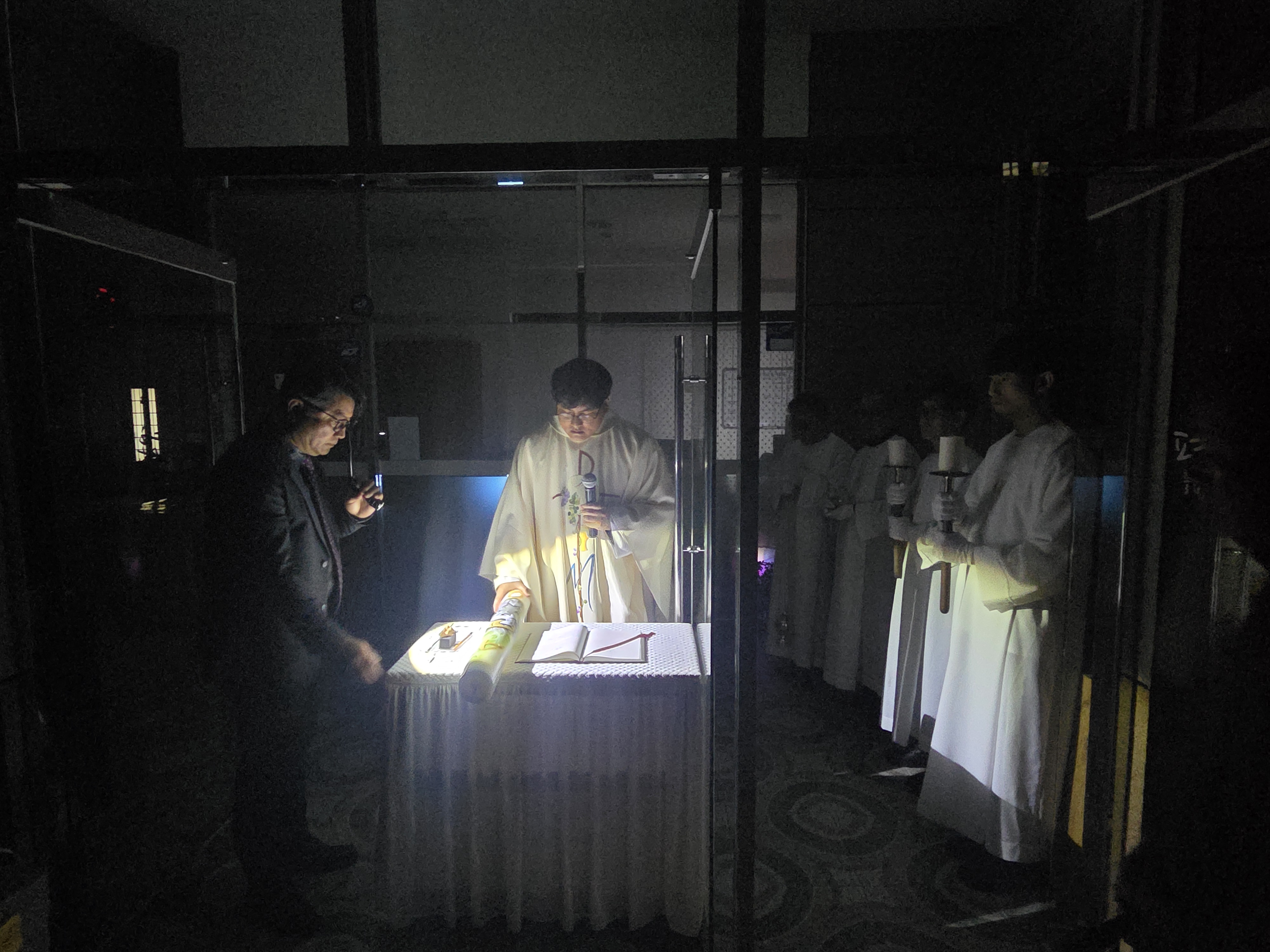 20260421 파스카성야 1.jpg